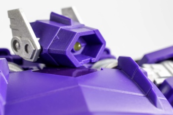 [Masterpiece Tiers] FANSTOYS FT-03 QUAKEWAVE aka SHOCKWAVE - Sortie Fevrier 2013 JpsymS8j