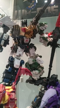 [Combiners Tiers] FANSPROJECT SAURUS RYU-OH aka DINOKING - Sortie 2015-2016 - Page 2 KvVY8VtL