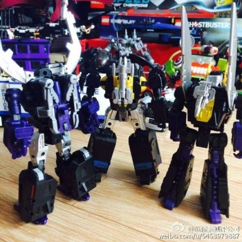 [Masterpiece Tiers] BADCUBE EVIL BUG CORP aka INSECTICONS - Sortie Septembre 2015 - Page 2 RI9giKBh