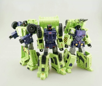 [Combiners Tiers] TOYWORLD TW-C CONSTRUCTOR aka DEVASTATOR - Sortie 2016 - Page 15 RPXzjBC2