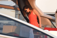 Nina Dobrev vacationing with friends in Saint-Tropez (July 20) ZLoVANdr