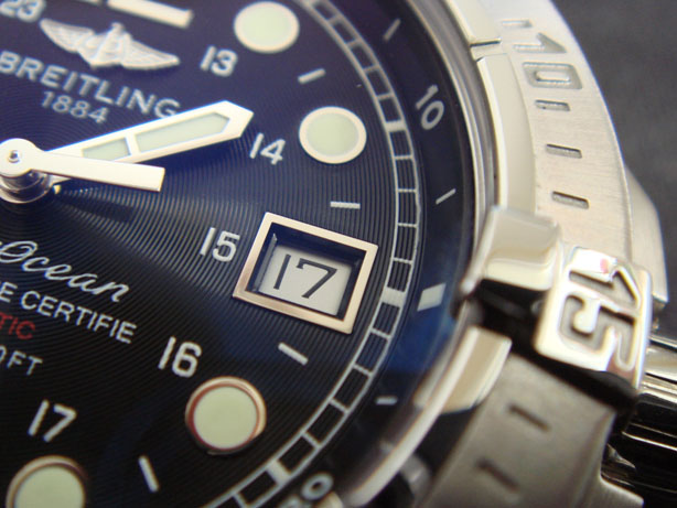 Superocean - Breitling Superocean Steelfish X-Plus Detail03