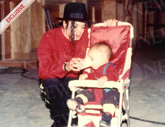 "FOTOGRAFIAS INEDITAS DE MICHAEL POR SU AMIGA Y MAQUILLADORA"  Ht_mj_karenfayedaughter_ali_100624_ssh