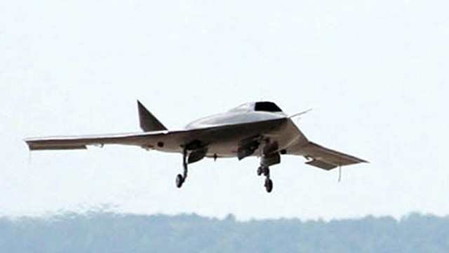 هل هناك طائره بدون طيار بمحرك نفاث Abc_rq170_unmanned_drone_ll_111205_wg