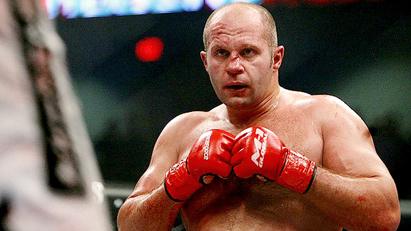 Fedor Emelianenko: "I can see the mistakes that Cain Velasquez and Junior Dos Santos use to make. But Russian fighters don't want my help" Mma_sd_emelianenko_576