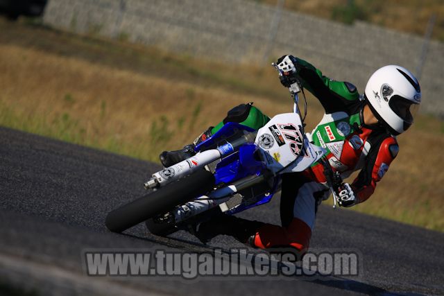 Grande Premio Supermoto Bombarral - 2010 PROVA NOCTURNA - Pgina 3 Supermotobombarral20106