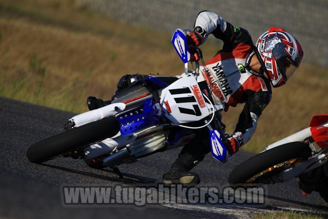 Grande Premio Supermoto Bombarral - 2010 PROVA NOCTURNA - Pgina 3 Supermotobombarral20107