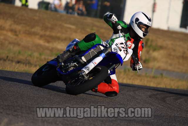 Grande Premio Supermoto Bombarral - 2010 PROVA NOCTURNA - Pgina 3 Supermotobombarral20102