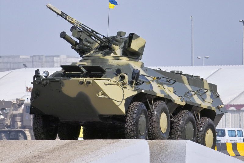 Armée Ukrainienne BTR-3E1_IDEX_2007