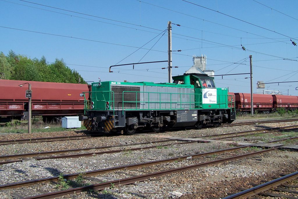 [Piko] Locomotive diesel - BB61000 (MaK G1206) FERROVIAIRE_20110422_3251