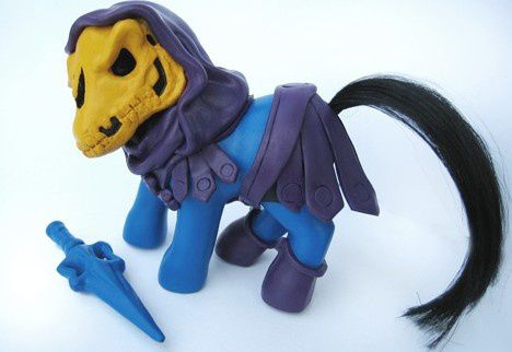 Le plus beau de tout les petits poneys... Petit-poney-skeletor