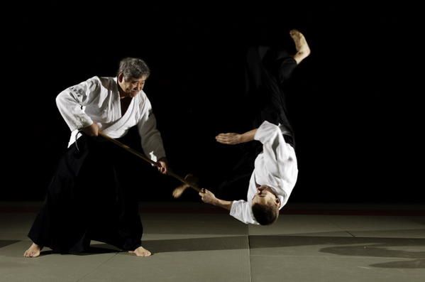 [Eduard1236] Commande assez compliquée Suga-toshiro-aikido-jo-nage