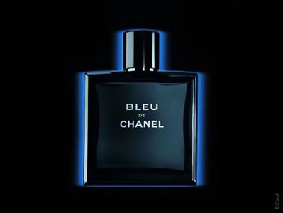 Tout et n'importe nawak - Page 42 Bleu-chanel-1