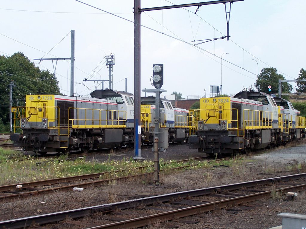 [Piko] Locomotive diesel - BB61000 (MaK G1206) - Page 2 PFT_Saint-Ghislain_2007_49