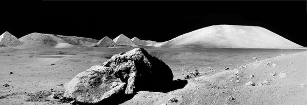 Des pyramides sur la Lune ? 06_04