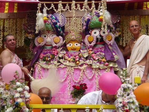 Ratha Yatra 2013 Ratha-Yatra-Paris-2008