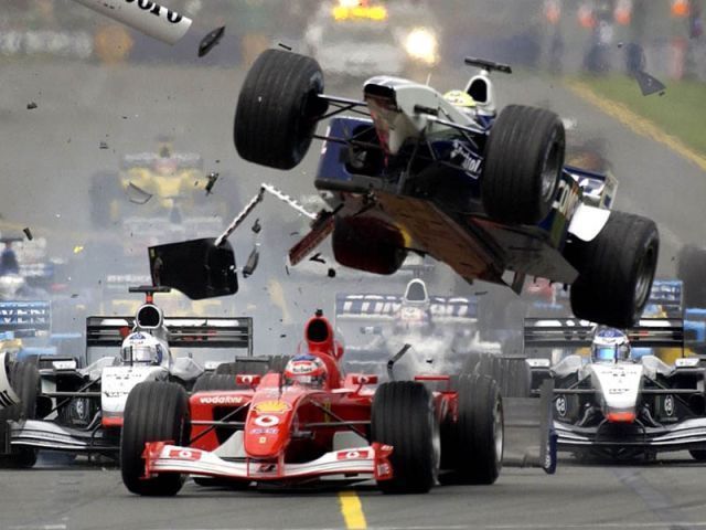 Photos spectaculaires de courses Crash-f1