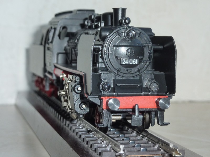 Märklin 30032 - BR24 061 4ptsjg