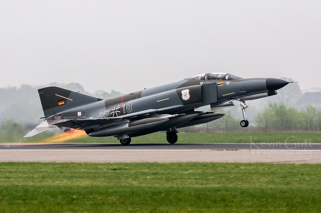 ´Phirst Phinal Phlight der 37+01´ Wittmund [40x1024] 5f1riv