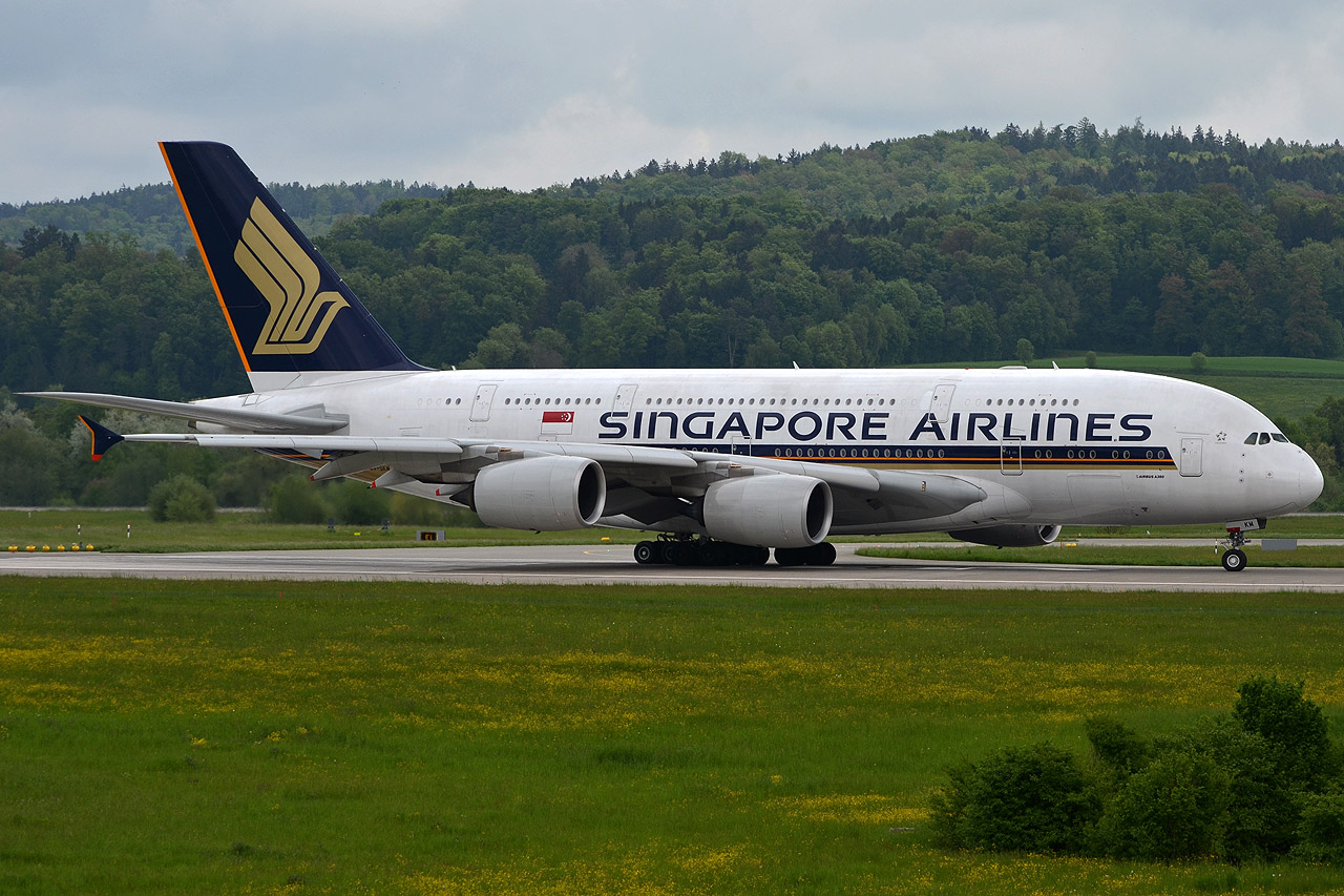 Zurich-LSZH, 11/05/2013 9v-skm_12809kqr7