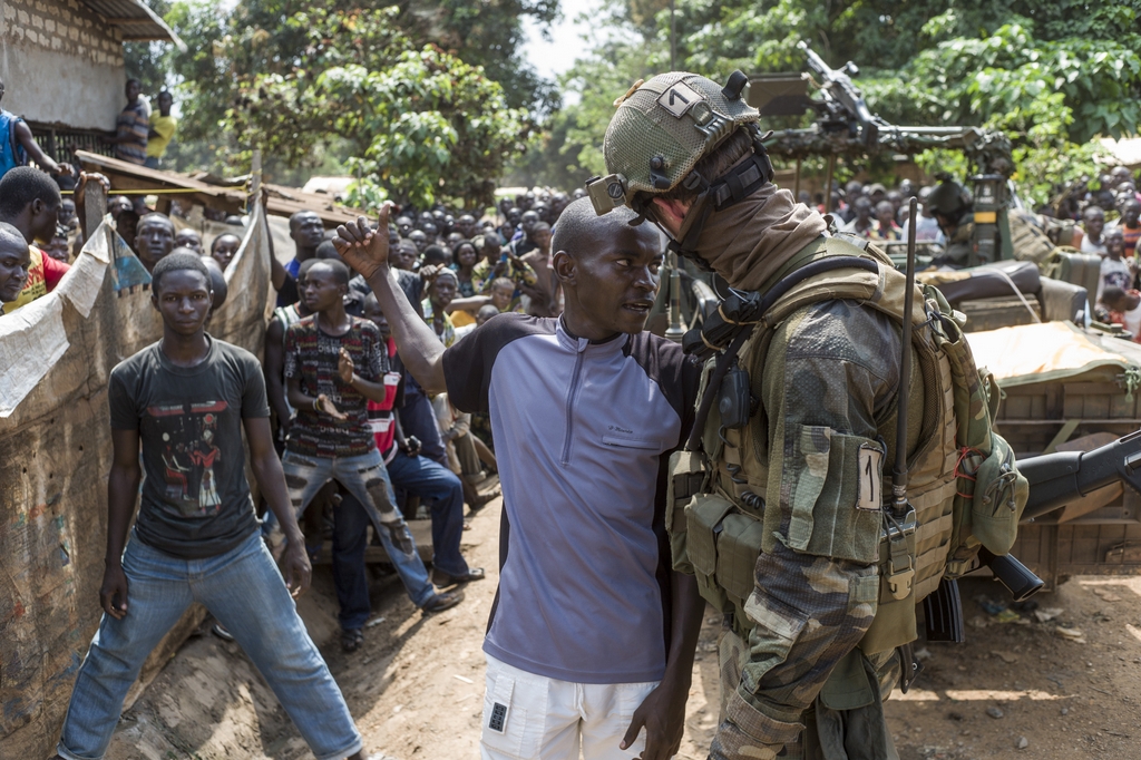 Conflictos Africanos - Página 9 Car1197mj0x