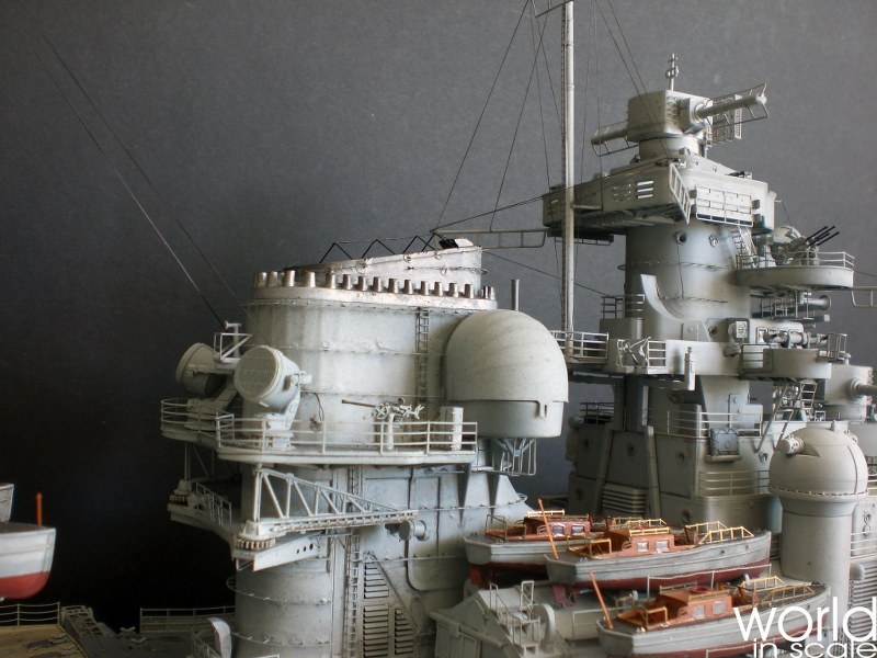 Schlachtschiff BISMARCK - 1/200 v. Trumpeter, MK.1 Design, uvm. - Seite 12 Cimg1307_800x600jguz9