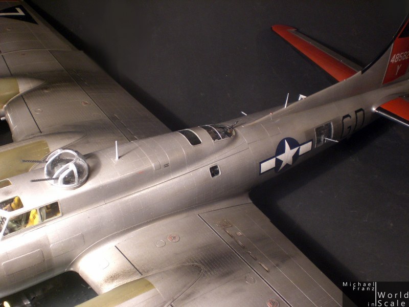 1/32 // B-17 "The Texas Raiders" by HK Models, Eduard, Profimodeller, uvm. - Seite 8 Cimg7038_800x600d4f4v