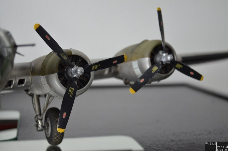 B-17G Flying Fortress "YANKEE LADY" - 1/32 by HK Models, Eduard, Kitsworld, uvm. Dsc_0069_800x5303eeao