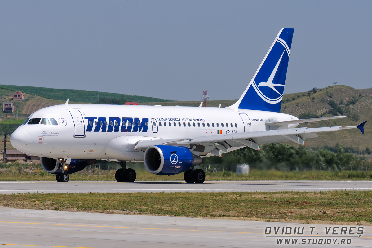 Aeroportul Cluj Napoca - Iulie 2014   Dsc_0697_logo_1200pxuijfe