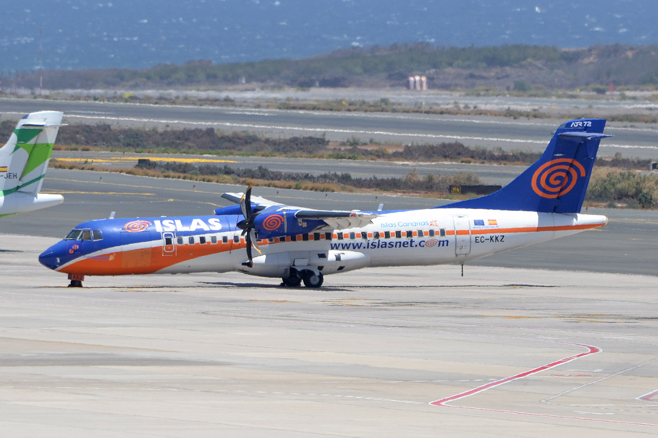 Spotting Canaries: Gran Canaria, La Palma & La Gomera Ec-kkz_1280scpjx