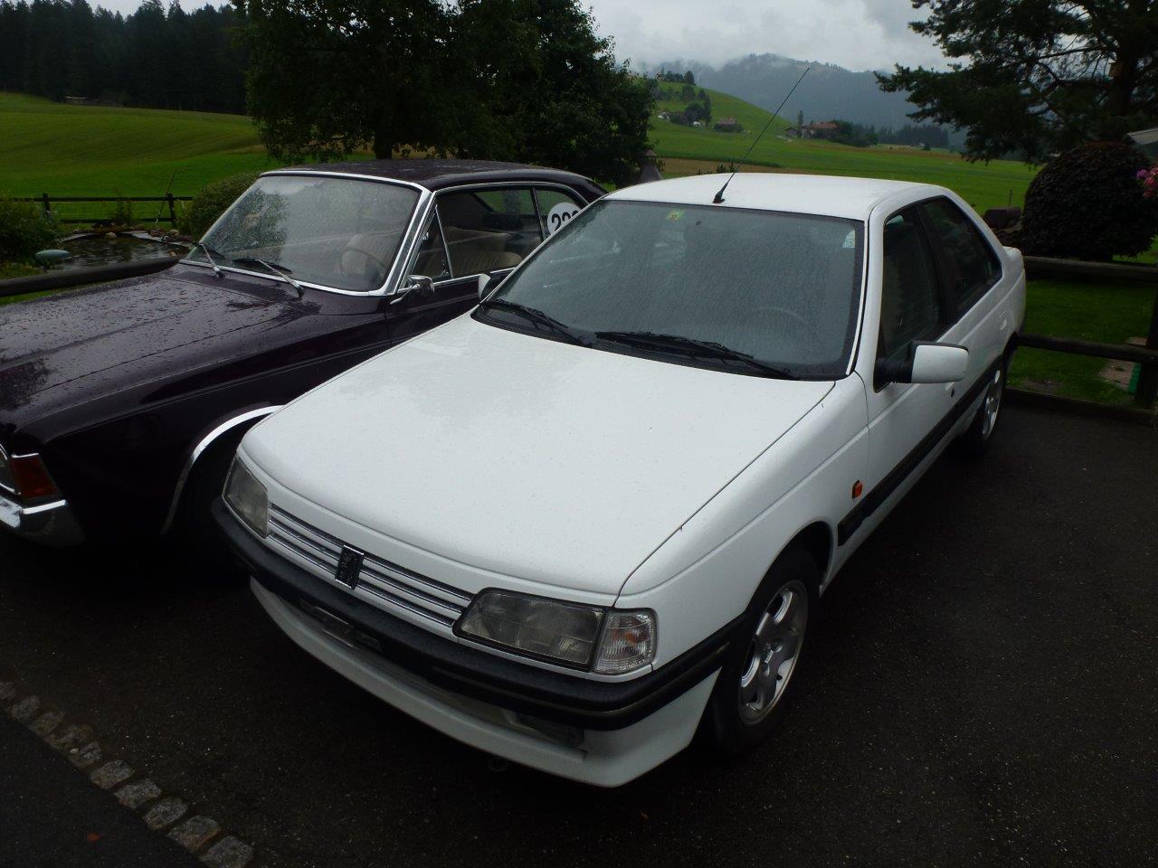 [Signature 2.0i - Bern] Peugeot 405 2.0 i Signature, année 1995, 96512 km  Ford20mundpeugeot405zquqm