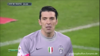 New Gifs: Gianluigi Buffon, Juventus - Atalanta 20.2.15 Gigic8kuqx