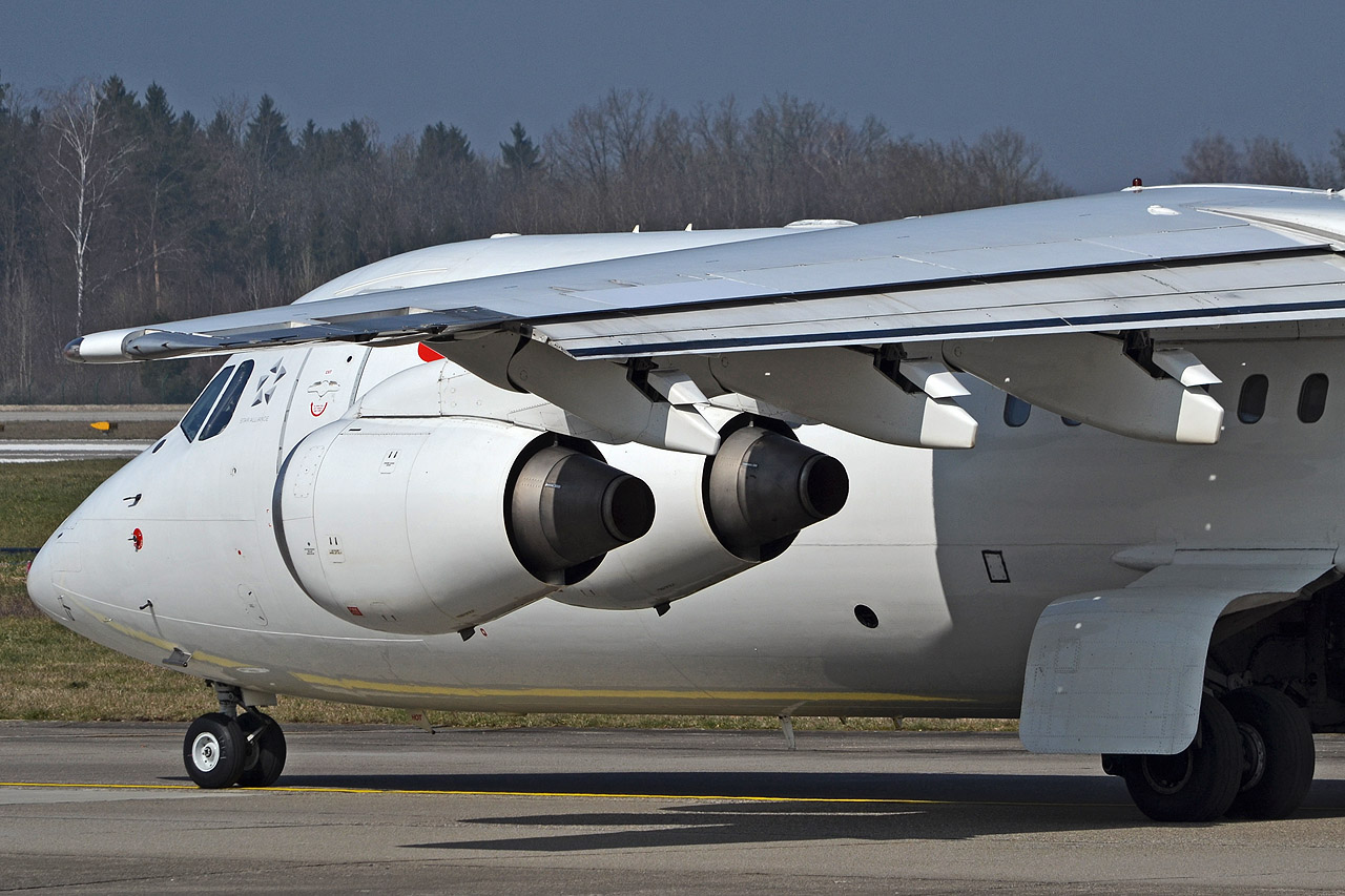 ZRH/LSZH, le premier trimestre 2014 Hb-ixt_closeup_1280xaut7