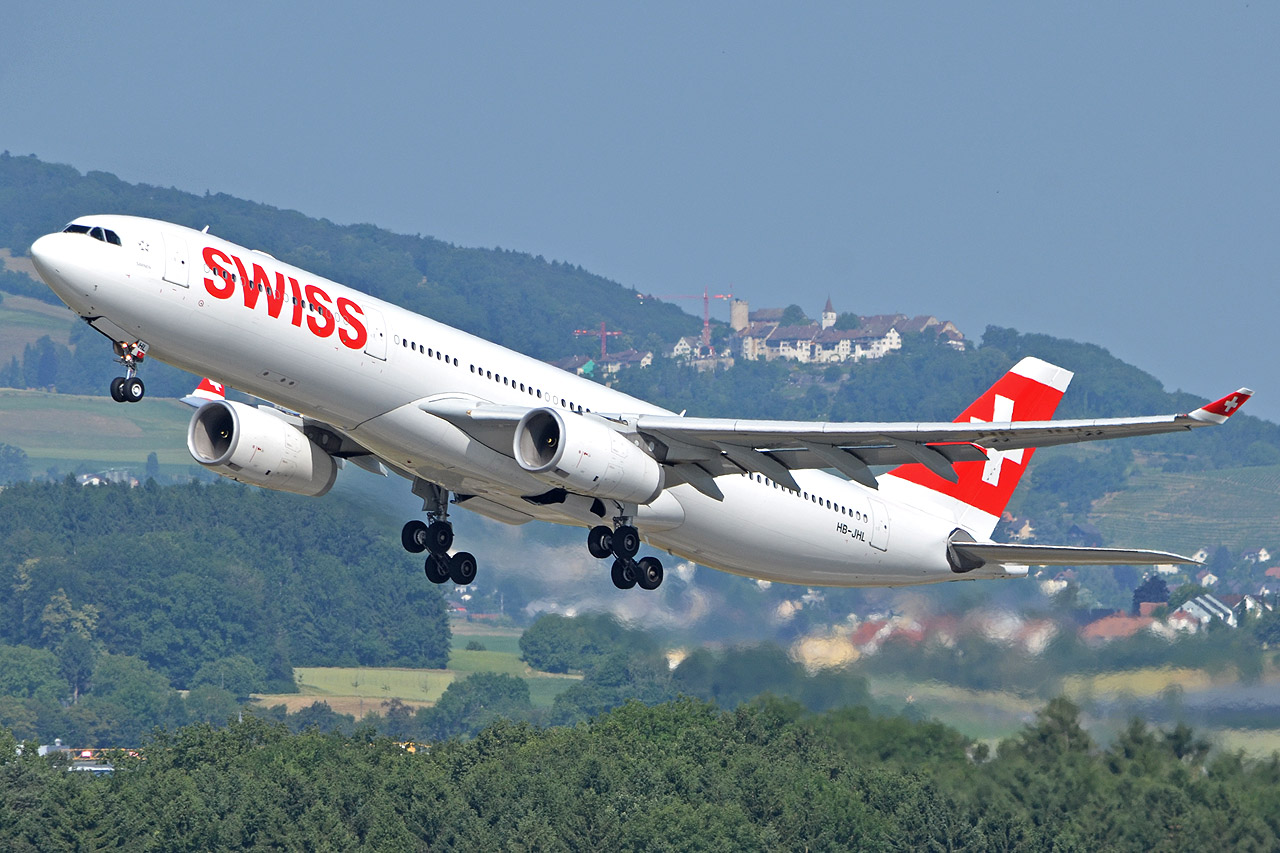 ZRH/LSZH, le 21 juin 2014 Hb-jhl_1280p5s97