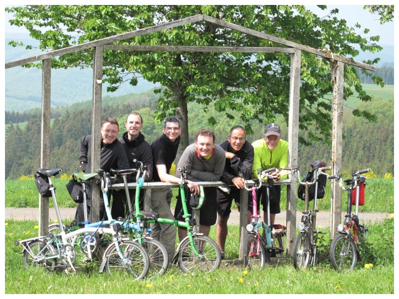 Balade de l'Arbre de mai (quater) : Luxembourg à Aachen par les Pistes cyclables et la Vennbahn [mai 2015] saison 10 •Bƒ - Page 2 Img_7069qnztx