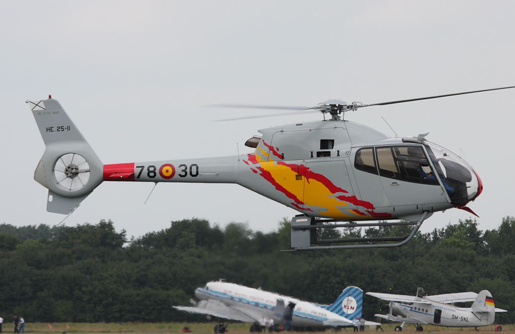 Luchtmachtdagen Gilze-Rijen 21.06.2014 Img_74359ss17