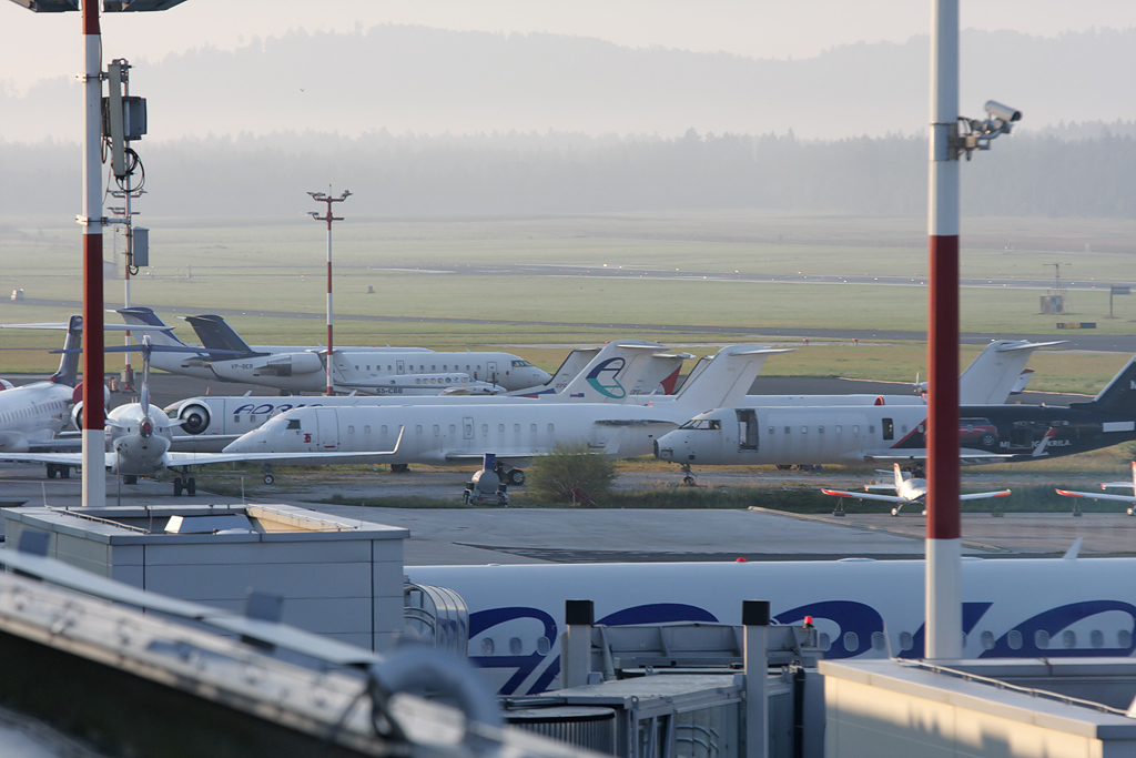 Ljubljana-Brnik (LJU) 23.08.2015 Img_9066s5sev