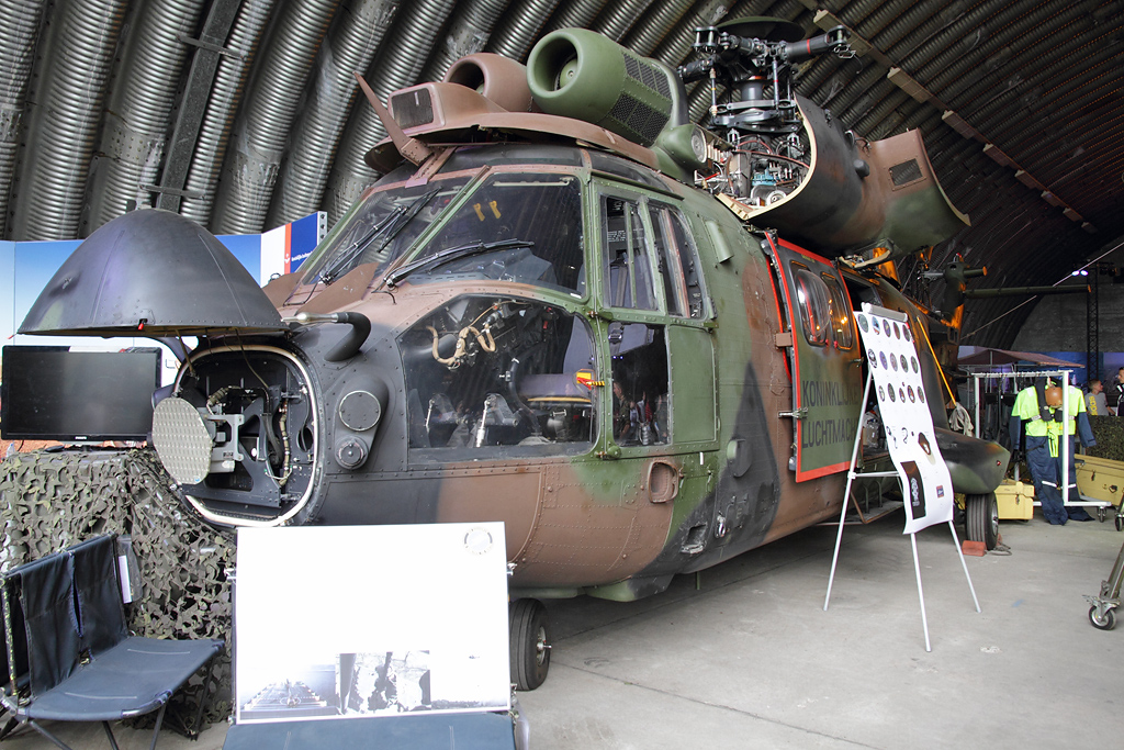 Luchtmachtdagen Gilze-Rijen 21.06.2014 Img_95274oshg