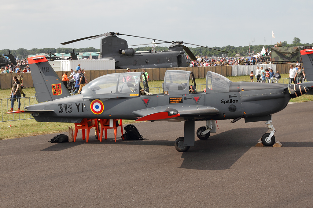 Luchtmachtdagen Gilze-Rijen 21.06.2014 Img_95465is3k