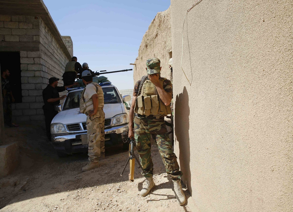 Kurdes, force armée irakienne, milices... Iraq244ckpsv