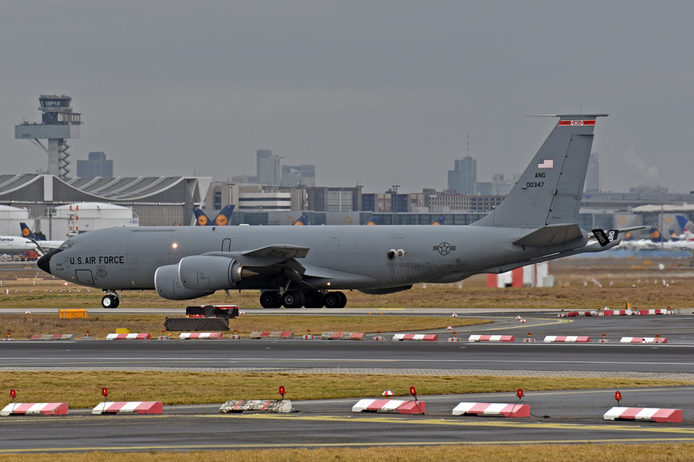 24.02.2015 Kc-135-1foryss86