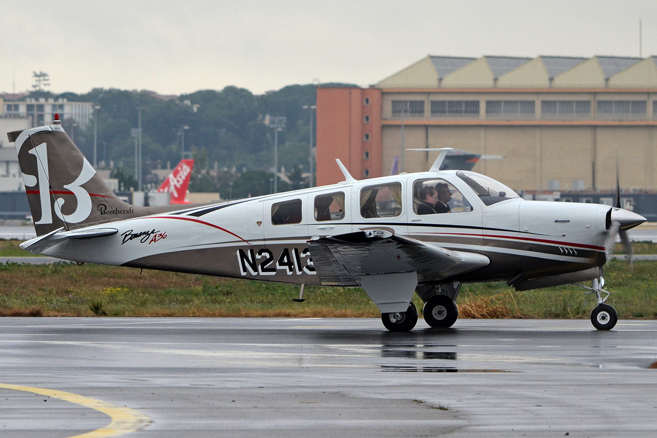 Toulouse-Blagnac [LFBO/TLS], 13/10/13-17/10/13 N24136_12808ssap