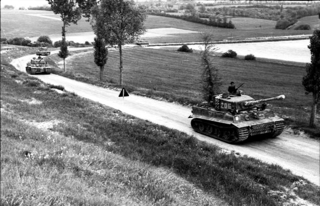 Tiger 1 – LSAH Juni 1944 Pic167pccyz