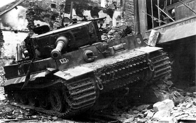 Tiger 1 – LSAH Juni 1944 - Seite 2 Pic211f1sd3