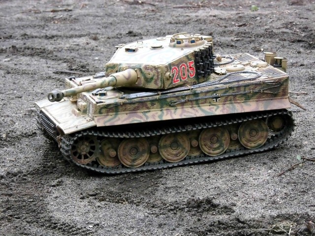 Tiger 1 – LSAH Juni 1944 - Seite 2 Pic2779msk8