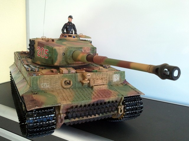 Tiger 1 – LSAH Juni 1944 Pic83s9alv
