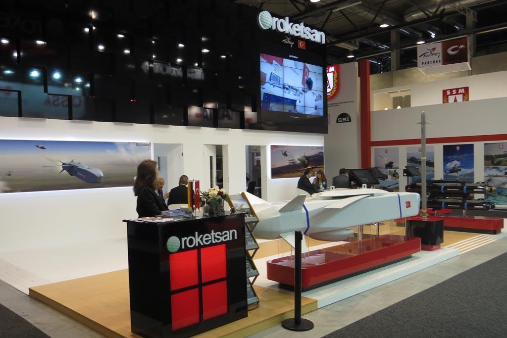 تغطيه اعلاميه ............ BERLIN AIRSHOW 2014 Roketsan-stand-ila2013sut5