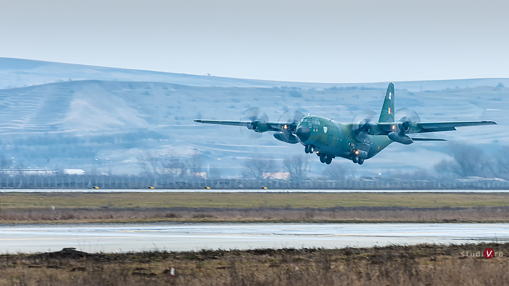 Aeroportul Cluj Napoca - Ianuarie 2015 Stv_1543_1024_logomjaof