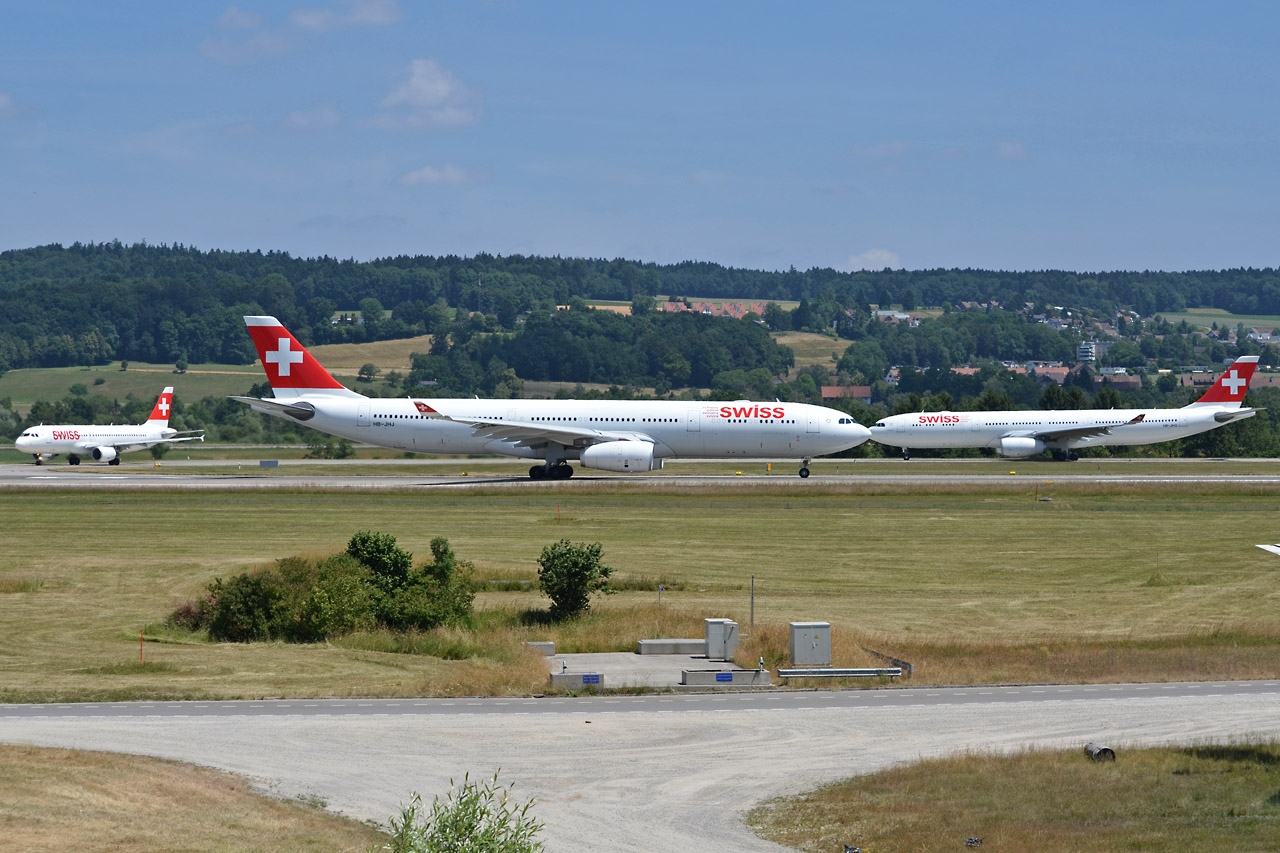 ZRH/LSZH, le 21 juin 2014 Swiss_family_12802gsgq