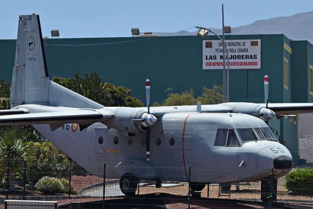 Spotting Canaries: Gran Canaria, La Palma & La Gomera T128-54_1280m9k5k